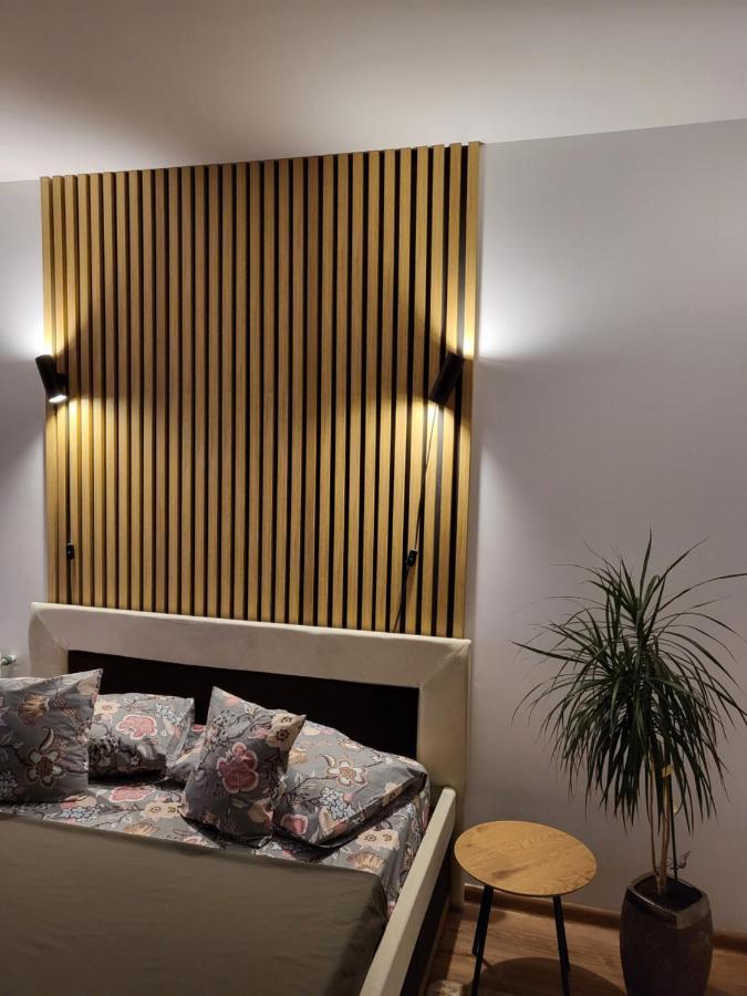 Art House Apartment Floresti  Ngoại thất bức ảnh