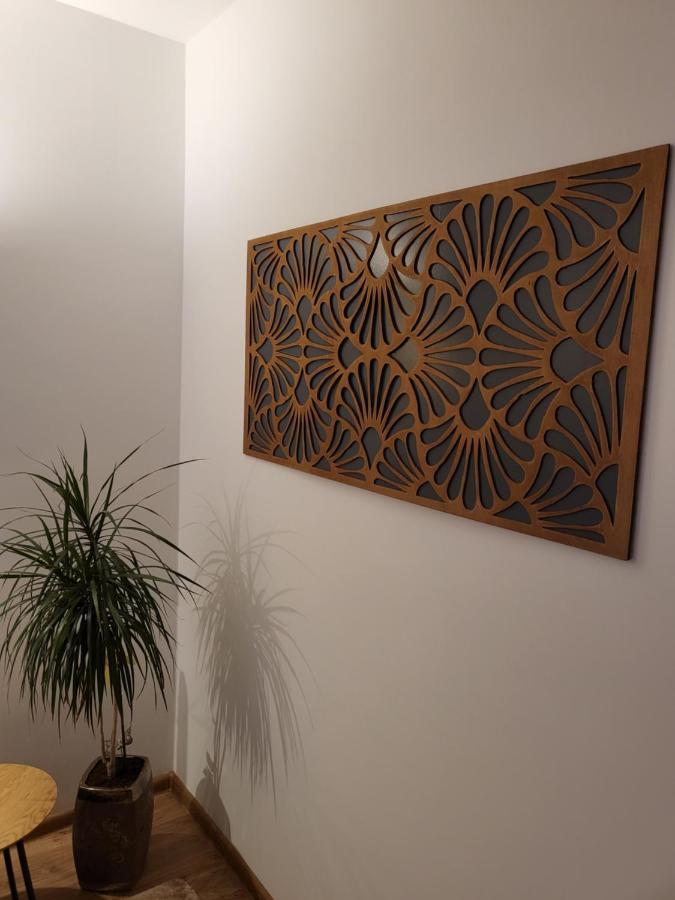 Art House Apartment Floresti  Ngoại thất bức ảnh