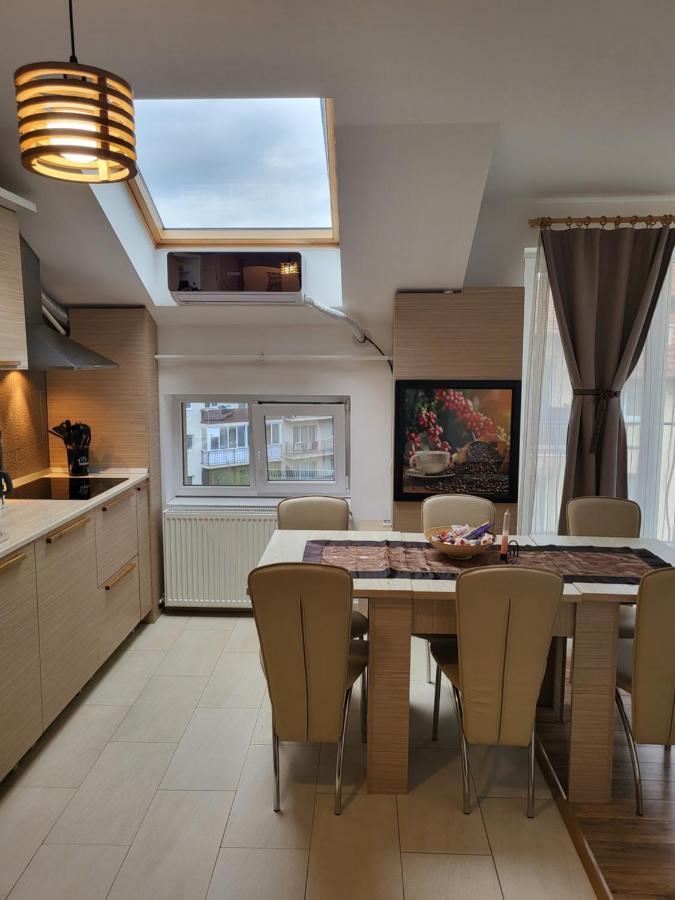 Art House Apartment Floresti  Ngoại thất bức ảnh