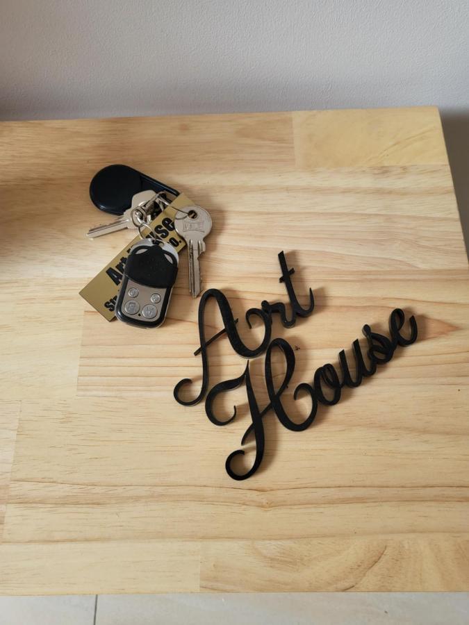 Art House Apartment Floresti  Ngoại thất bức ảnh